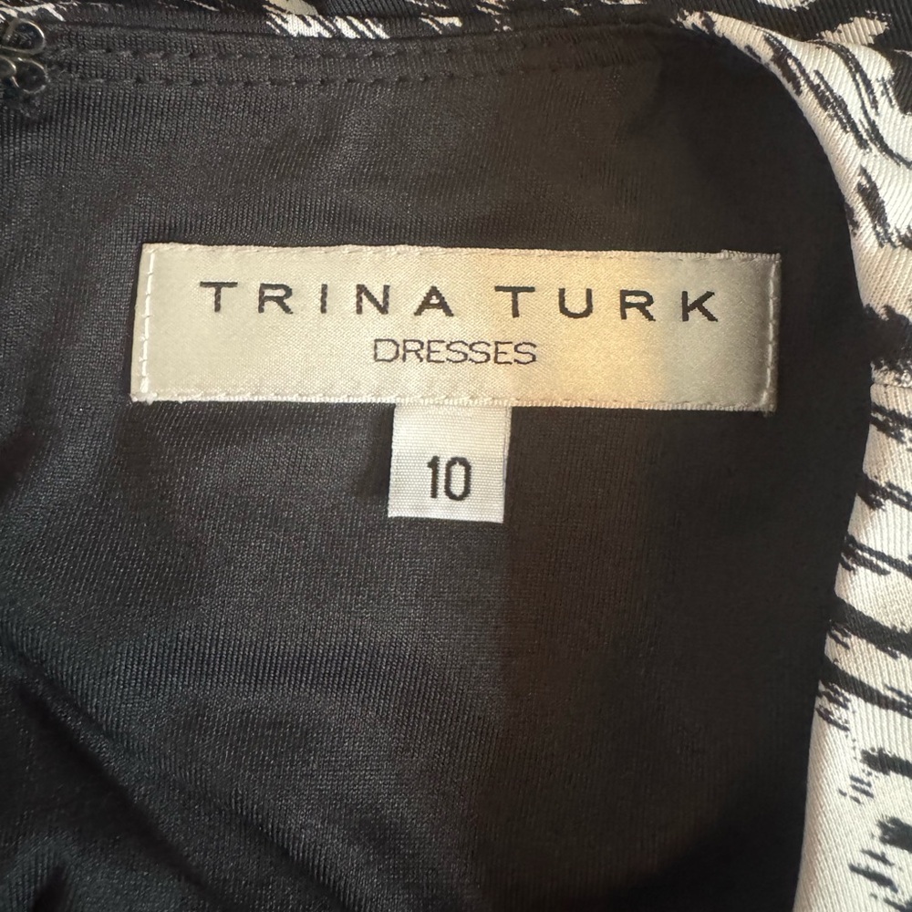 Trina Turk Black and White Geometric Midi Dress‎ - Picture 4 of 6